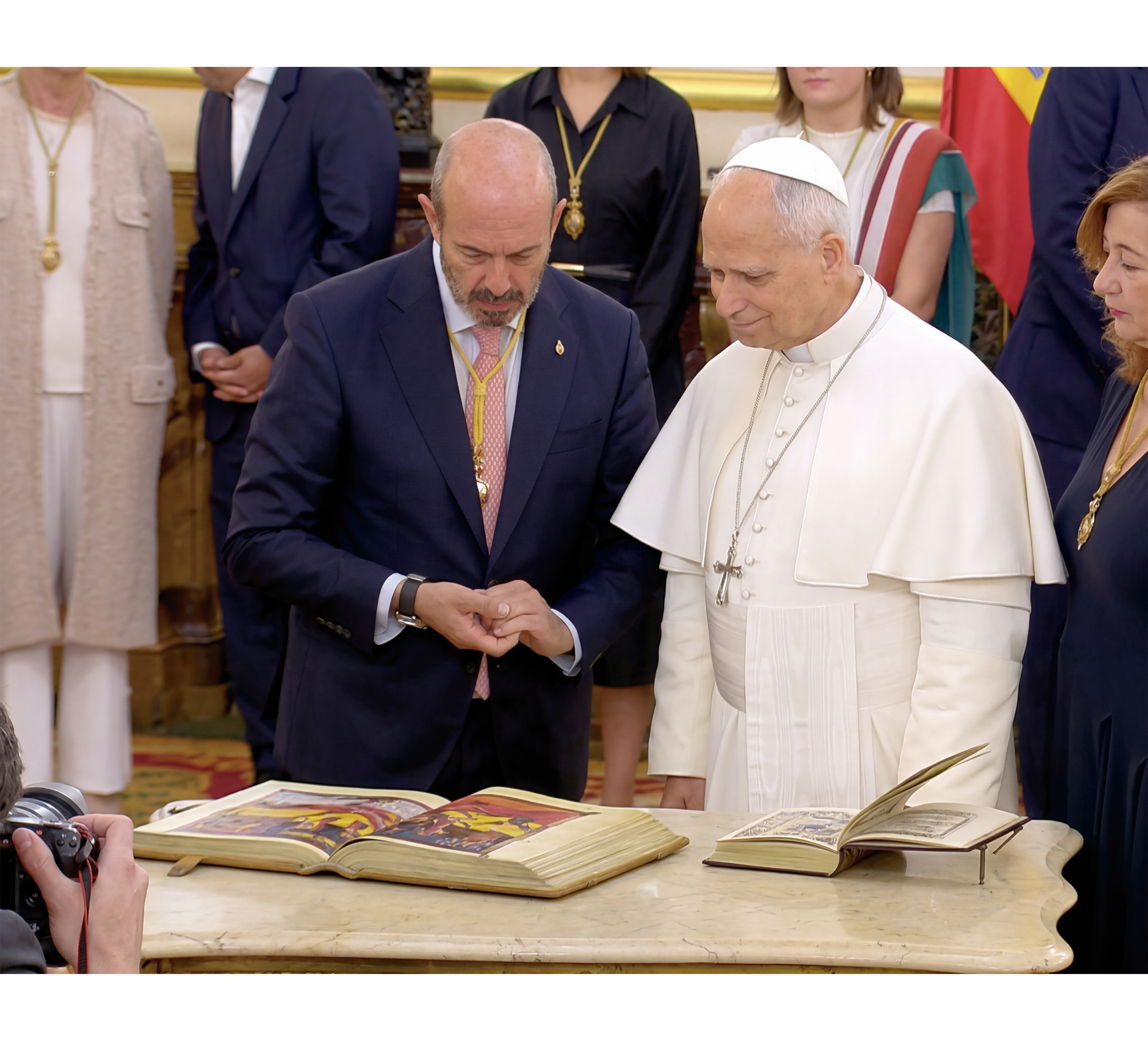 Medievalists-Pope-Leo-XIV.pdf